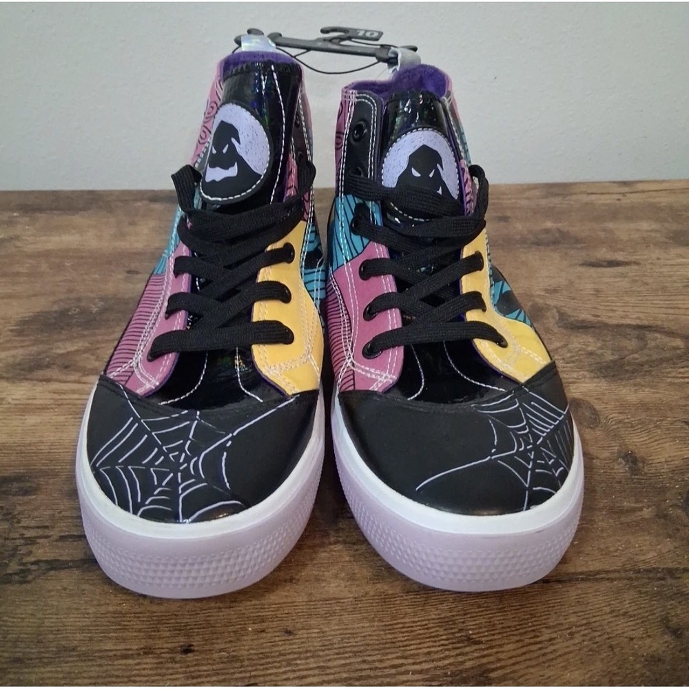 Women's Size 9.5 Disneys Nightmare Before Christmas High Top Lace sneakers NWT